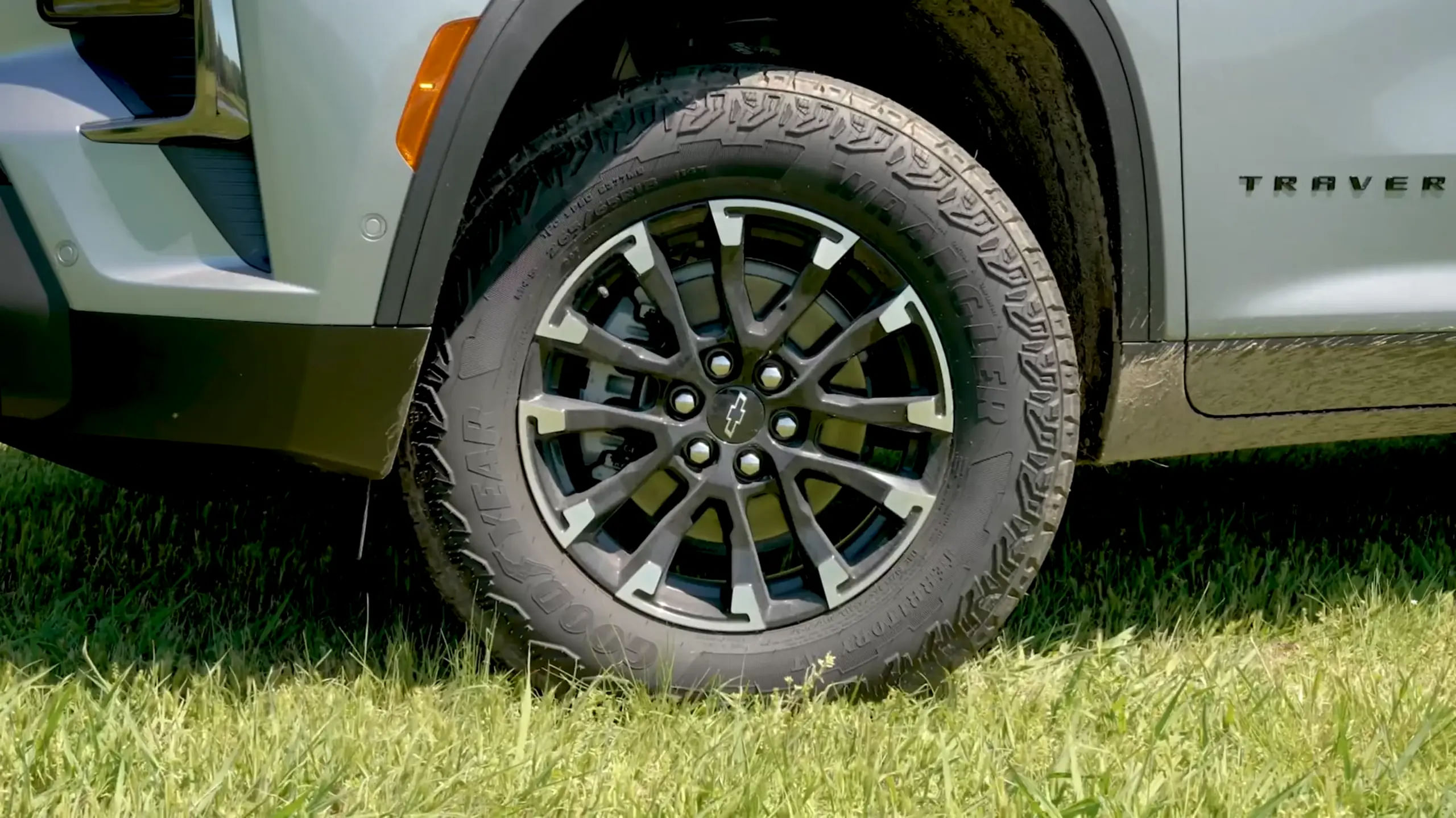 2024 Chevrolet Traverse wheels