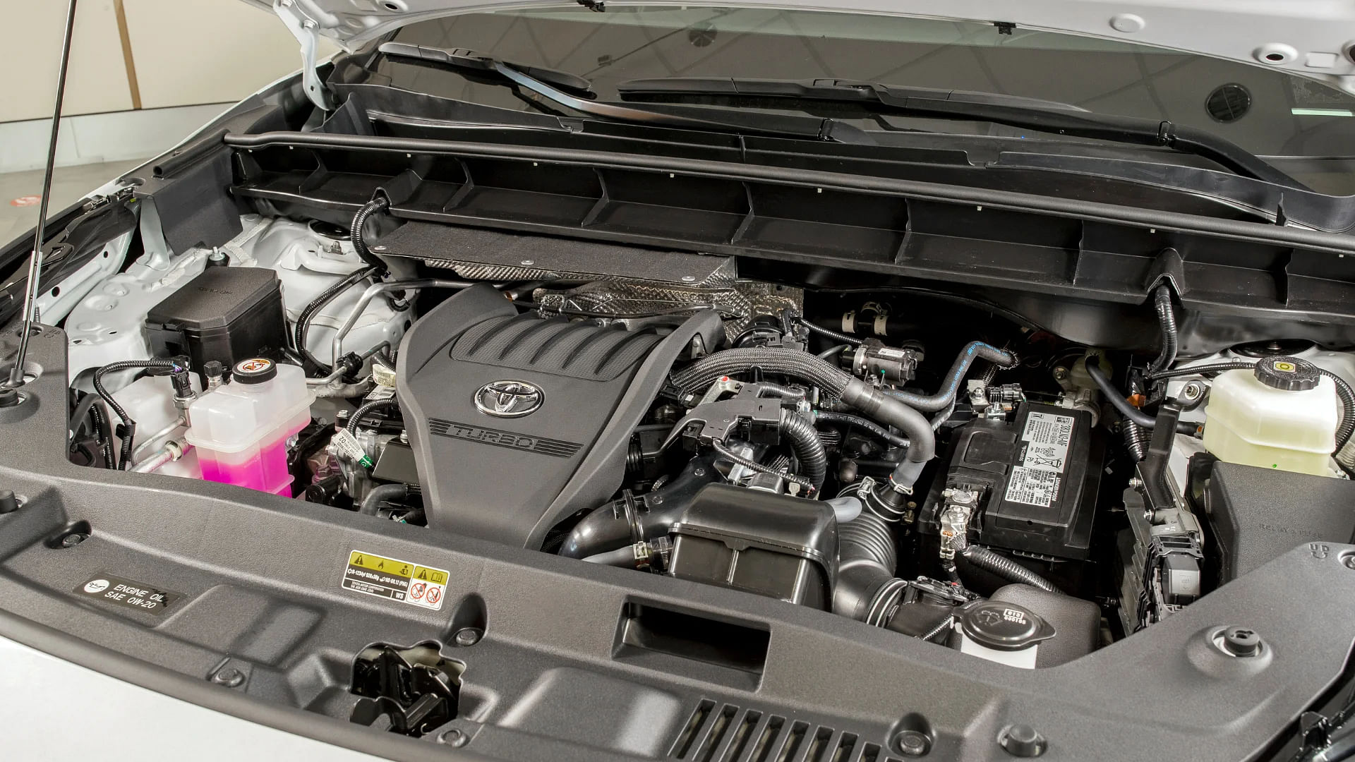 2024 Toyota Highlander  Engine