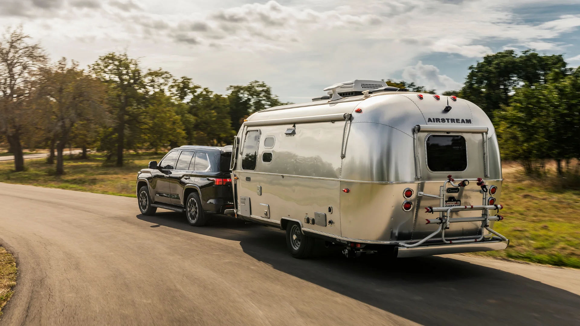 2024 Toyota Sequoia Towing 