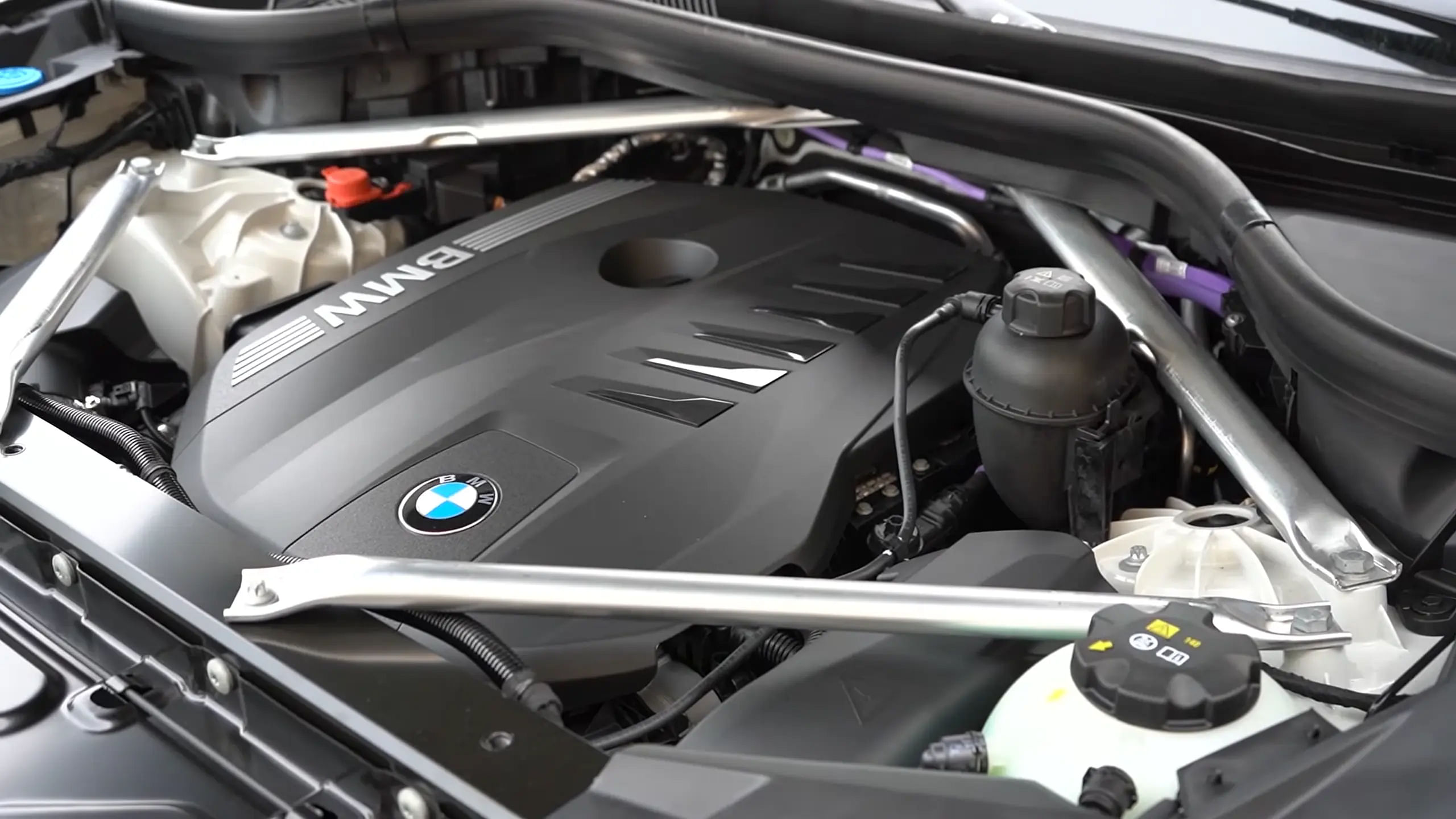 2024 BMW X5 engine