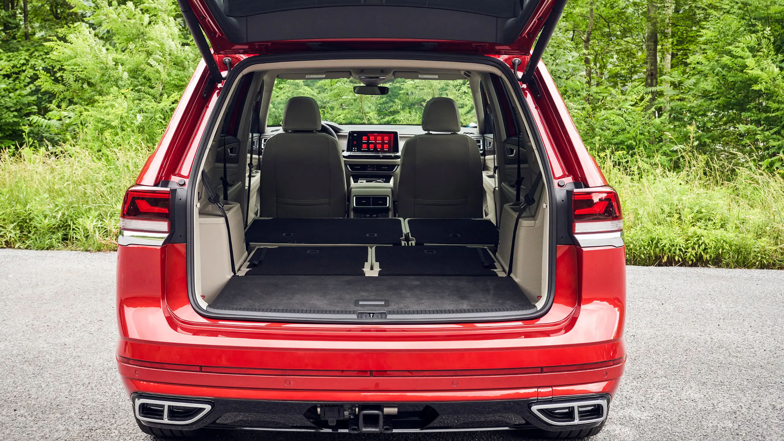 2024 Volkswagen Atlas cargo space