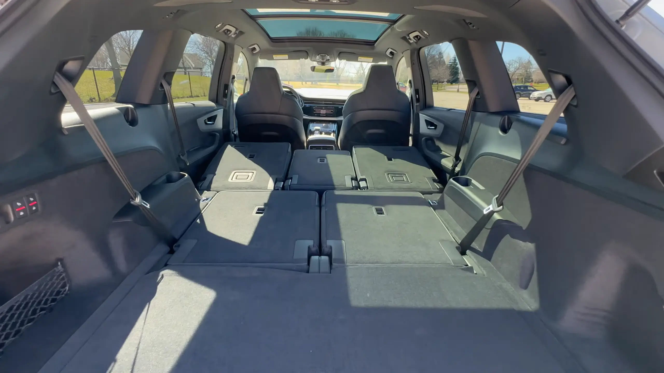 2024 Audi Q7 cargo space