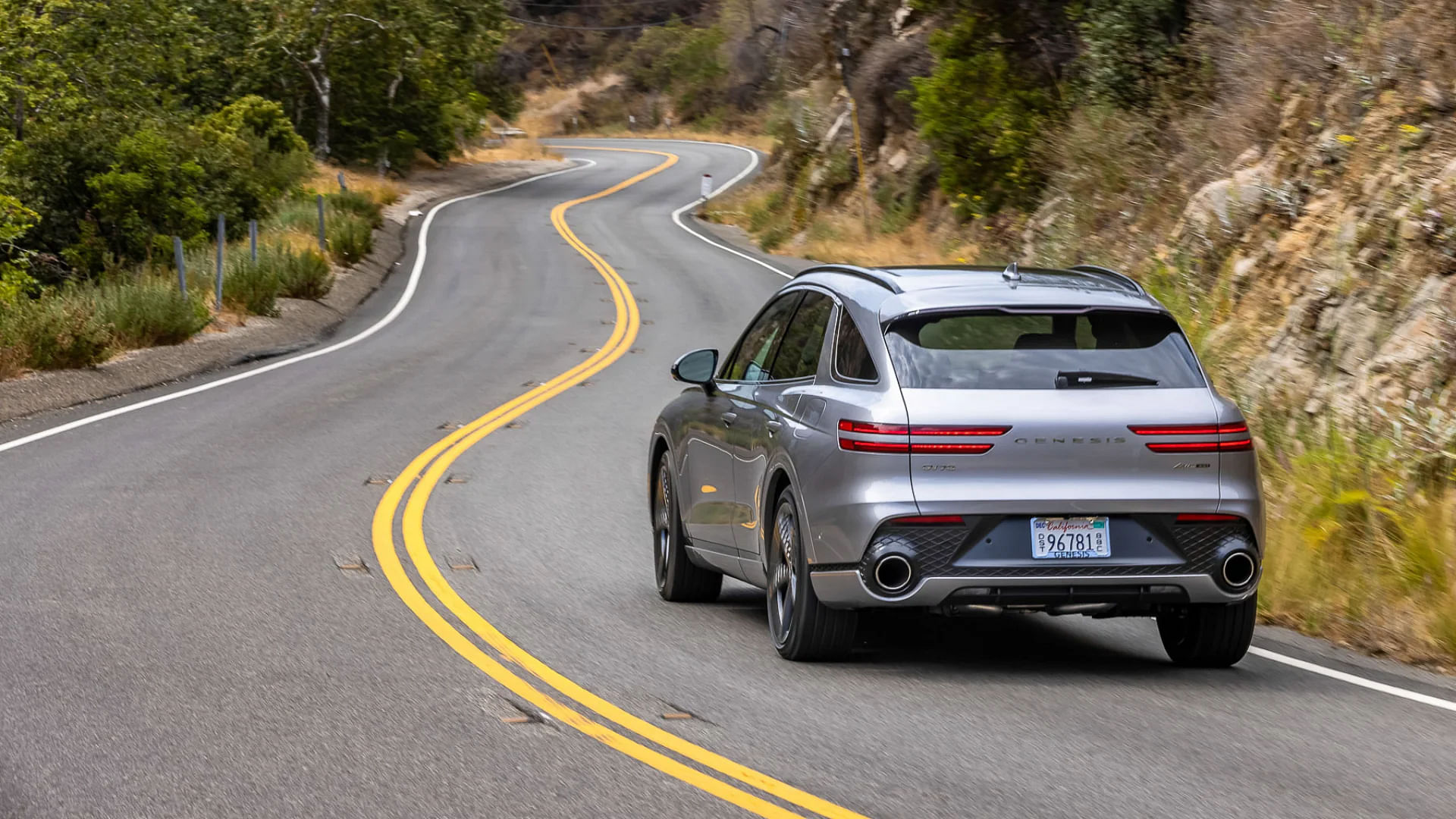 Driving The 2024 Genesis GV70 On Road